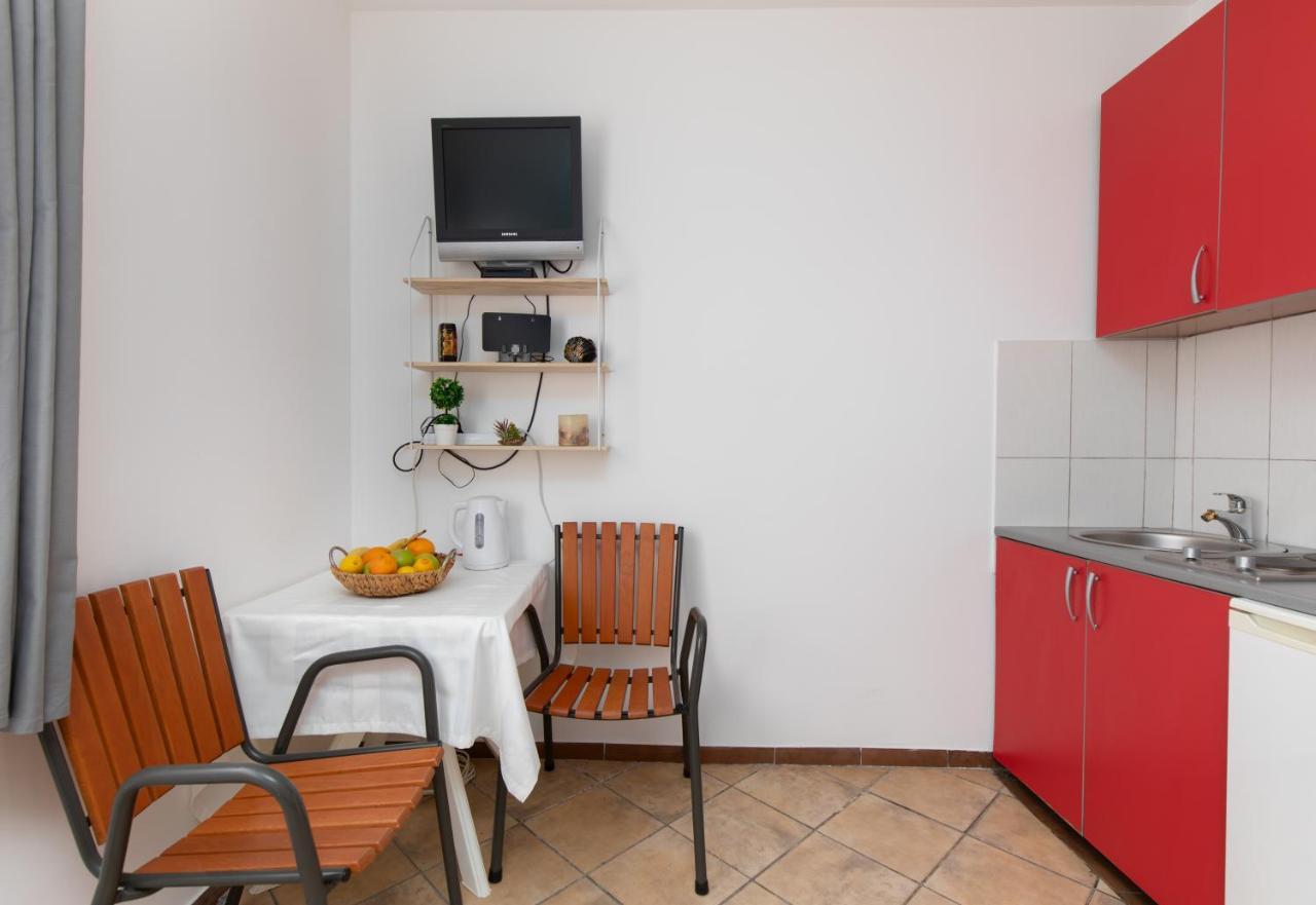 Apartments Bojic Tivat Eksteriør billede